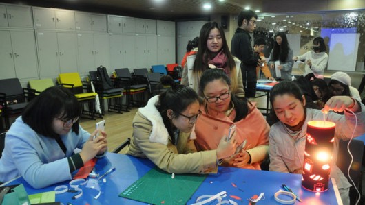 如何打造沒有圍墻的創(chuàng)新實(shí)驗(yàn)室 楊浦請老師先“轉(zhuǎn)型”