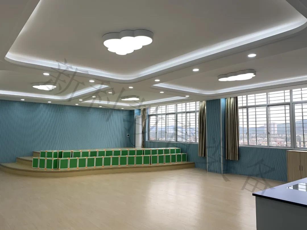 <a href='http://m.cjb148.com/chanpin/58-1.html' target='1' style='font-size:18px; font-weight:bold; color:#000000;'>音樂室</a>1