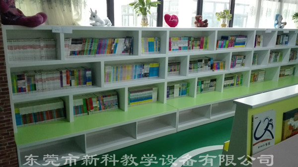 <a href='http://m.cjb148.com/chanpin/110-1.html' target='1' style='font-size:18px; font-weight:bold; color:#000000;'>圖書閱覽室</a>4