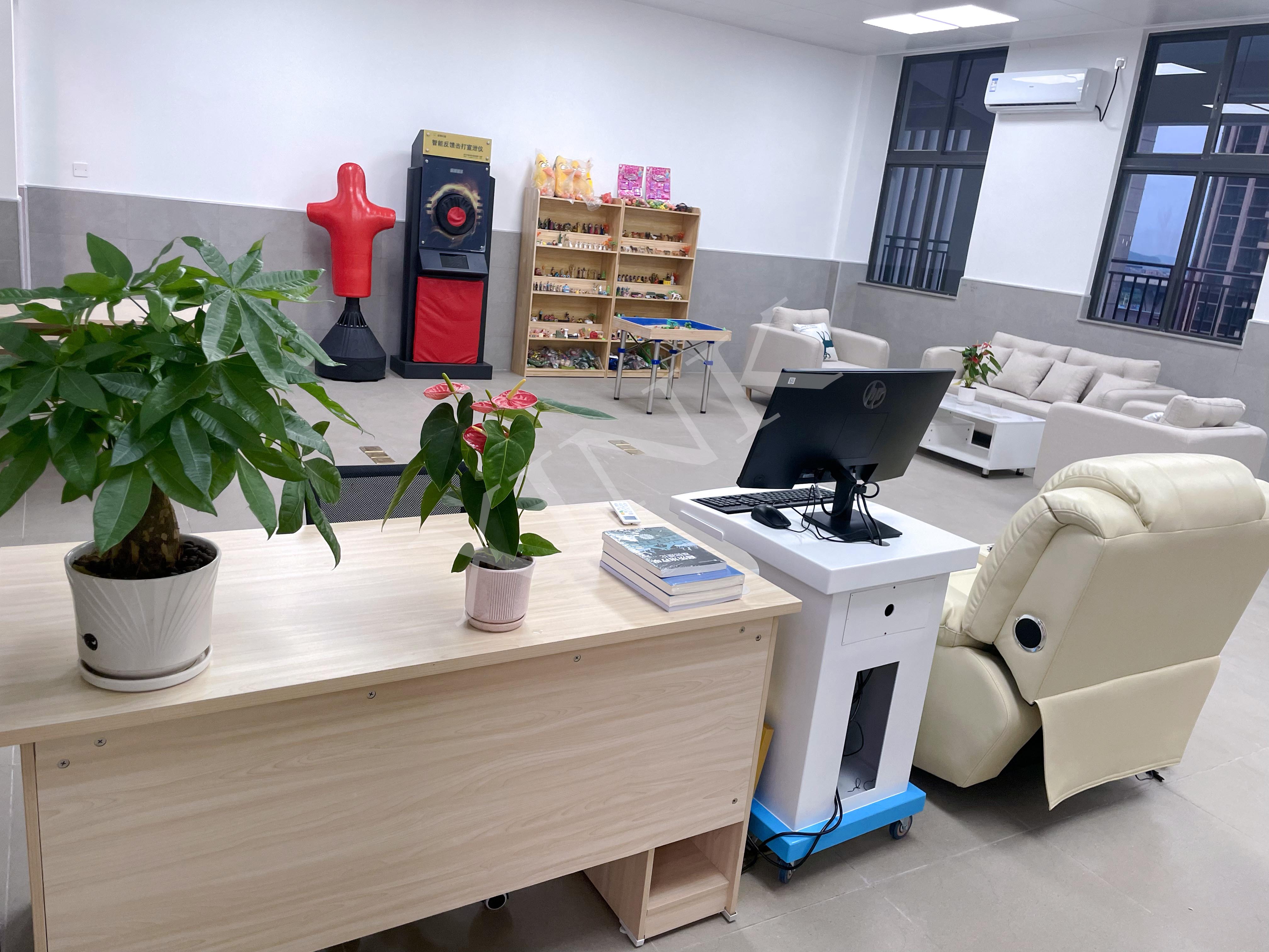 <a href='http://m.cjb148.com' target='1' style='font-size:14px; font-weight:bold; color:#0080ff;'>心理咨詢室</a>