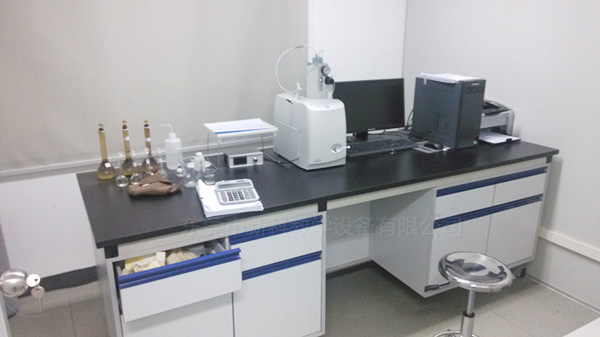 <a href='http://m.cjb148.com/products/64-1.html' target='1' style='font-size:18px; font-weight:bold; color:#000000;'>實驗室邊臺</a>案例